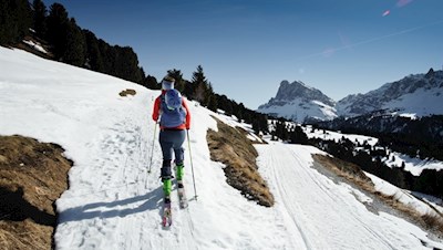 Kurz vor der Schatzerhütte zweigt links der Anstieg auf den Gabler ab