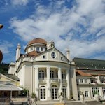 Das neue Kurhaus Meran