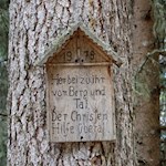 Zeichen des Glaubens am Wegesrand