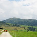 Vor-uns-erhebt-sich-das-Astjoch