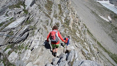 Seilgesicherte Passage kurz vor der Hochfeilerhütte