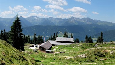 Kuhalm vor malerischer Kulisse