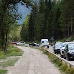 On the eastern shore of lago di Landro lake you can find some car parks