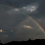 Regenbogen über dem Salten