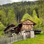 Der Rückweg führt an einem venezianischen Sägewerk vorbei