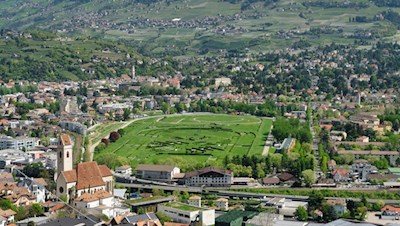 Der Meraner Pferderennplatz zählt zu den größten und anspruchsvollsten in Europa