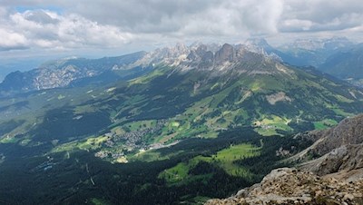 Gipfelblick von der Östlichen Latemarspitze