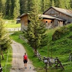 Wanderung zur Valparola Alm