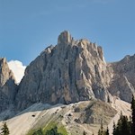 Neben uns erheben sich die Aferer Geisler