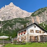 Die Wanderung zur Bertihütte beginnt bei der Lunellihütte