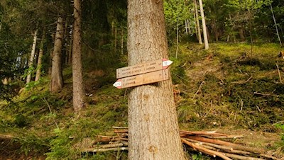 Die Wanderung nach St. Leonhard ist bestens ausgeschildert