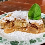 Apfelstrudel der Astnerbergalm