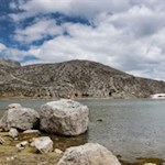 At-the-peaceful-lake-Conturines