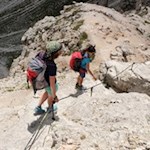 Der Weg auf den Piz Duleda führt über einige seilgesicherte Passagen