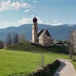 Das Kirchlein zum heiligen Konstantin zählt zu den beliebtesten Fotomotiven der Umgebung