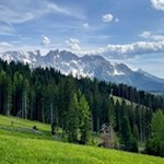 Neben uns erhebt sich der Latemar