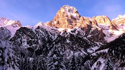 Der Tribulaun glänzt in der untergehenden Abendsonne