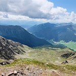 Gipfelblick von der Riepenspitze ins Gsieser Tal