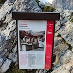 Im Freilichtmuseum gewähren Informationstafeln interessante Einblicke in das damalige Kriegsgeschehen