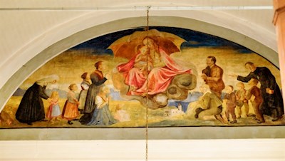 Muttergottes mit Regenschirm in Maria Saal