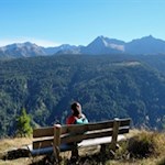 Aussichtsbank auf dem Weg in Richtung Mareiter Stein