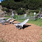 Zwischen der Pfnatschalm und dem Bergrestaurant Pichlberg laden Liegen zum Sonnetanken ein