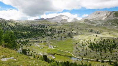 Eines europäischen Westerns würdig, Karstlandschaft auf der Fanes Hochebene