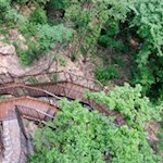 Auf sicheren Treppen durch die Rastenbachklamm