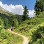 Im sanften Auf und Ab zum Alpengasthaus Obersee