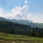 Blick auf das gerade noch sichtbare Wahrzeichen Südtirols, den 2563 m hohen Schlern