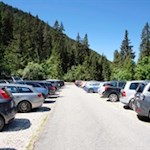The hike to the rifugio Odle mountain hut starts in Zannes