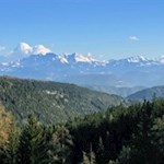 Unser Blick fällt auf den Latemar, den Zanggen, das Weiß- und Schwarzhorn