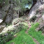 Der letzte Anstieg auf den Kellerkopf führt über einige Felsstufen