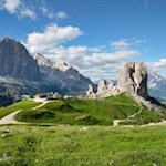 Poco sopra il rifugio Scoiattoli si diparte il sentiero n. 440