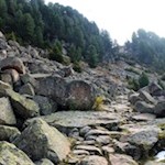 Über Blockwerk auf die Außerraschötz