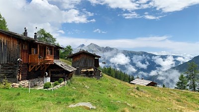 Almidyll unterhalb der Weizgruberalm