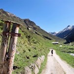 Die Martalm liegt am plätschernden Staudenbergbach