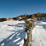 Winter hike to Roner mountain hut