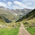 Durch das Faltschnaltal auf das Spronser Joch