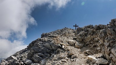 Gipfelkreuz der Weißspitze