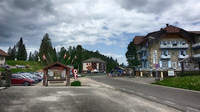 Am Karerpass
