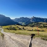 Sul sentiero n. 23 fino al rifugio Bioch