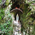 Marienstatue am Wegesrand