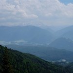 Unterwegs öffnen sich immer wieder verträumte Ausblicke ins Pustertal