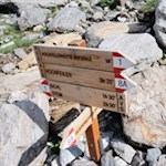 Die Wanderung zur Hochfeilerhütte ist gut ausgeschildert