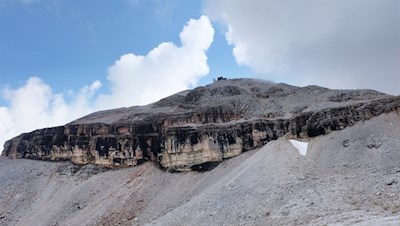 Am Fuße des wuchtigen Boe zur Boehütte