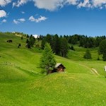 Am Fuße des Peitler durch die Peitlerwiesen