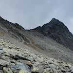 Der im wahrsten Sinne des Wortes steinige Weg auf den Rauchkofel