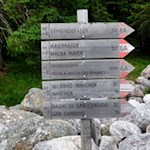 Wegweiser nahe dem Sessellift