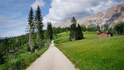 Die Wanderung zur Heinzenalm kann auch mit dem Kinderwagen unternommen werden